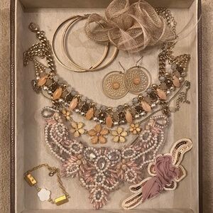 Jewellery & Hair Accessories Bundle 8 Pieces